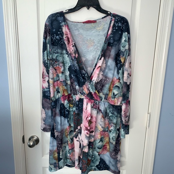 Boohoo Plus playsuit romper - Picture 3 of 3